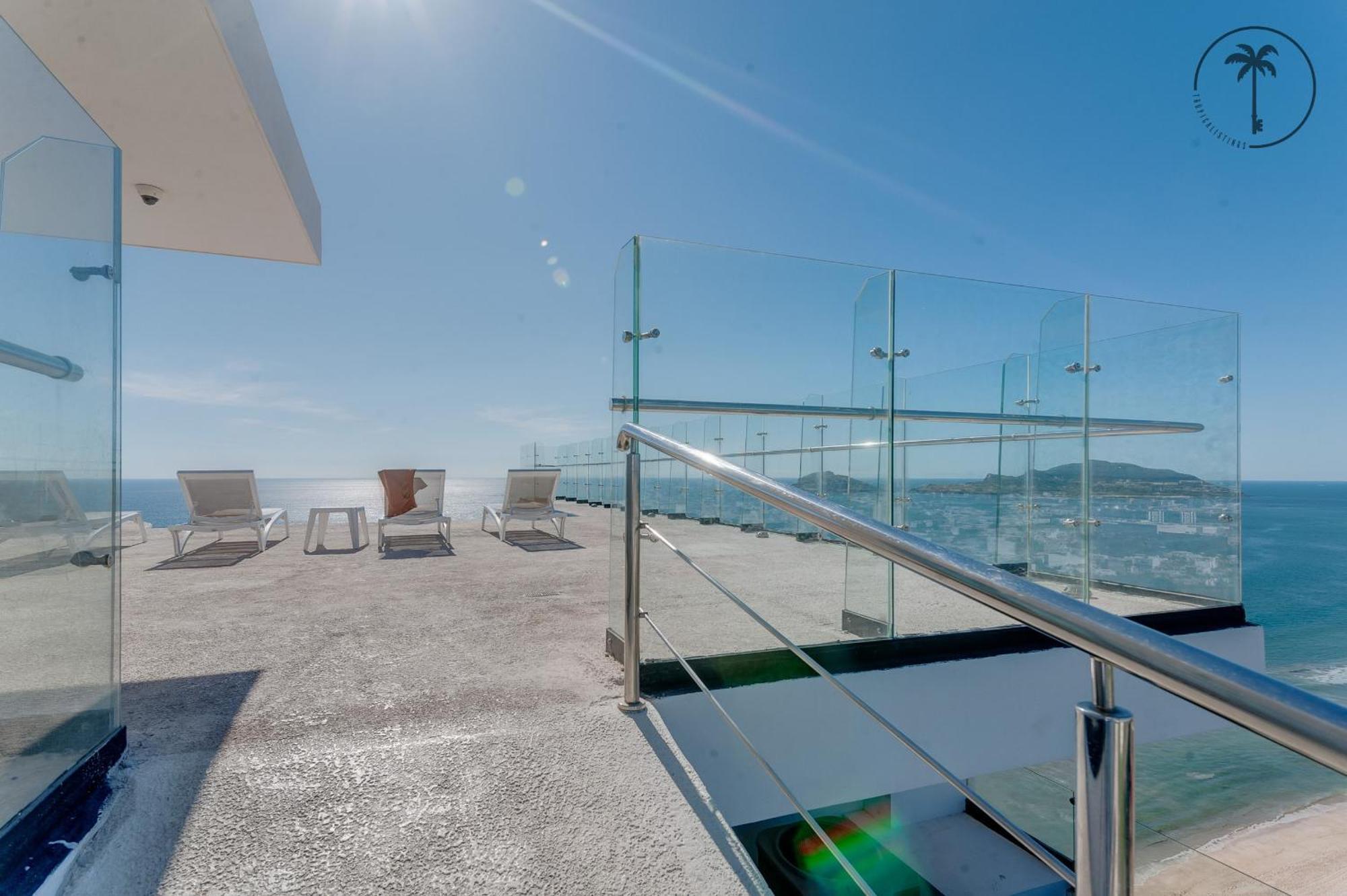 Condo Perico, Terraza con vista al mar de Mzt! Mazatlán Exterior foto