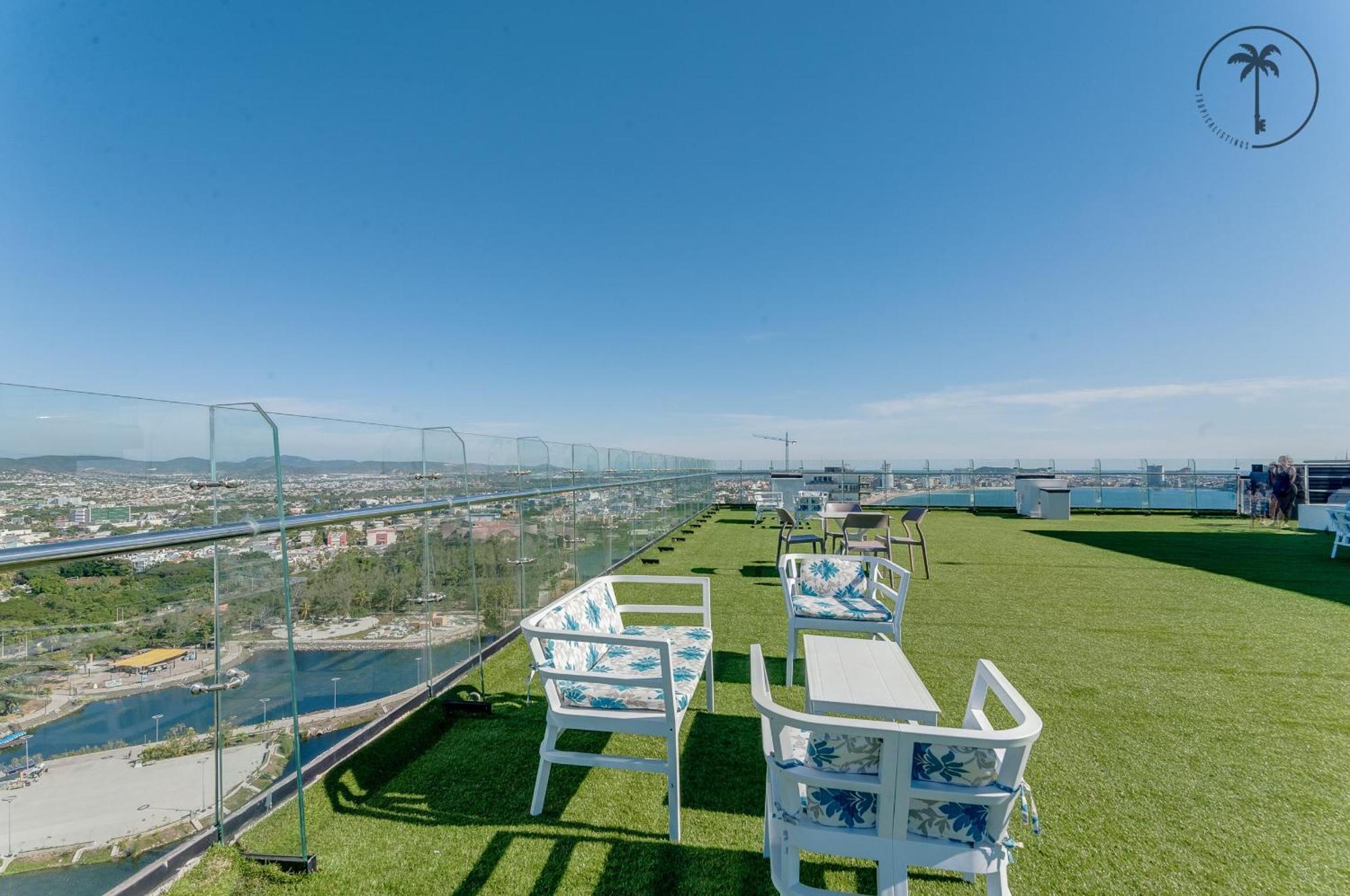 Condo Perico, Terraza con vista al mar de Mzt! Mazatlán Exterior foto