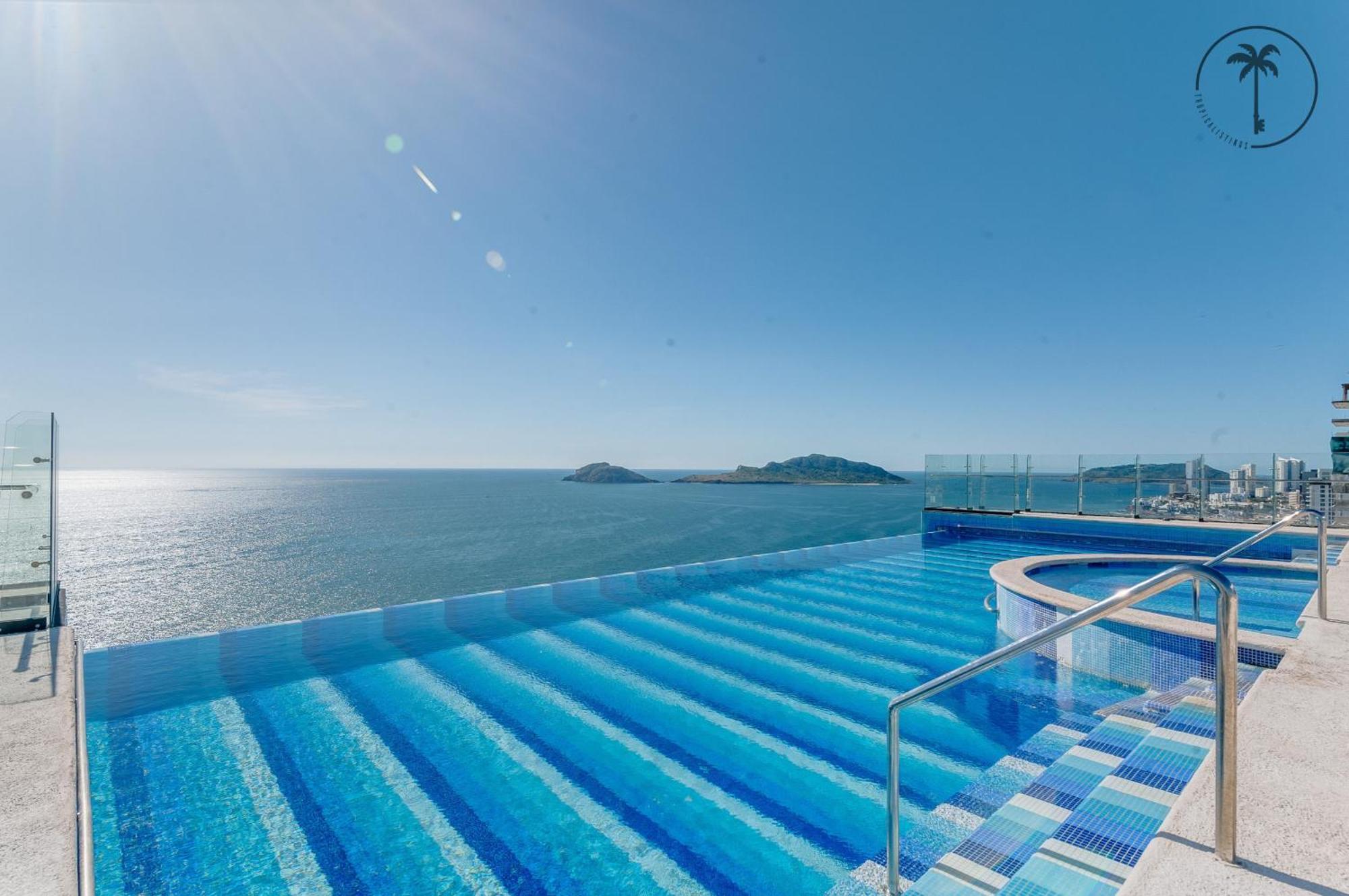 Condo Perico, Terraza con vista al mar de Mzt! Mazatlán Exterior foto